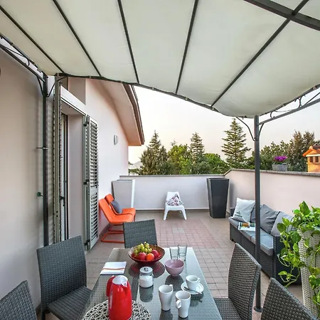 Lejlighed Sunny In Hills